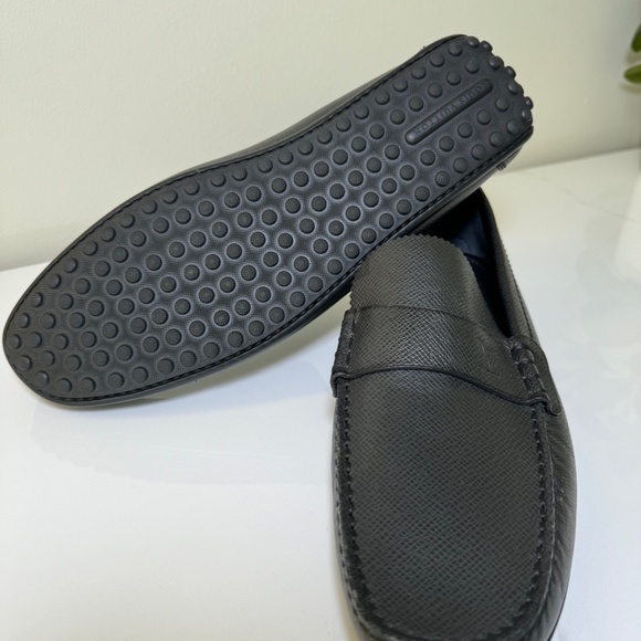 Black Leather Louis Vuitton Men Loafer main image 4